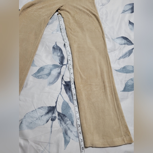 Aritzia Beige tracksuit Size XS - Picture 12 of 12